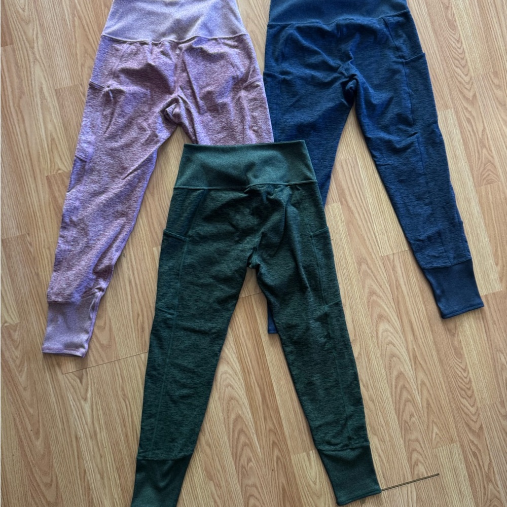 Kirkland Signature Women's Leggings - Green, Pink, and Blue - Picture 2 of 7